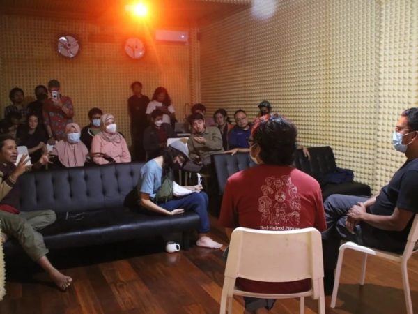 ARKIPEL Catch-22 – 9th Jakarta International Documentary and Experimental Film Festival 2022